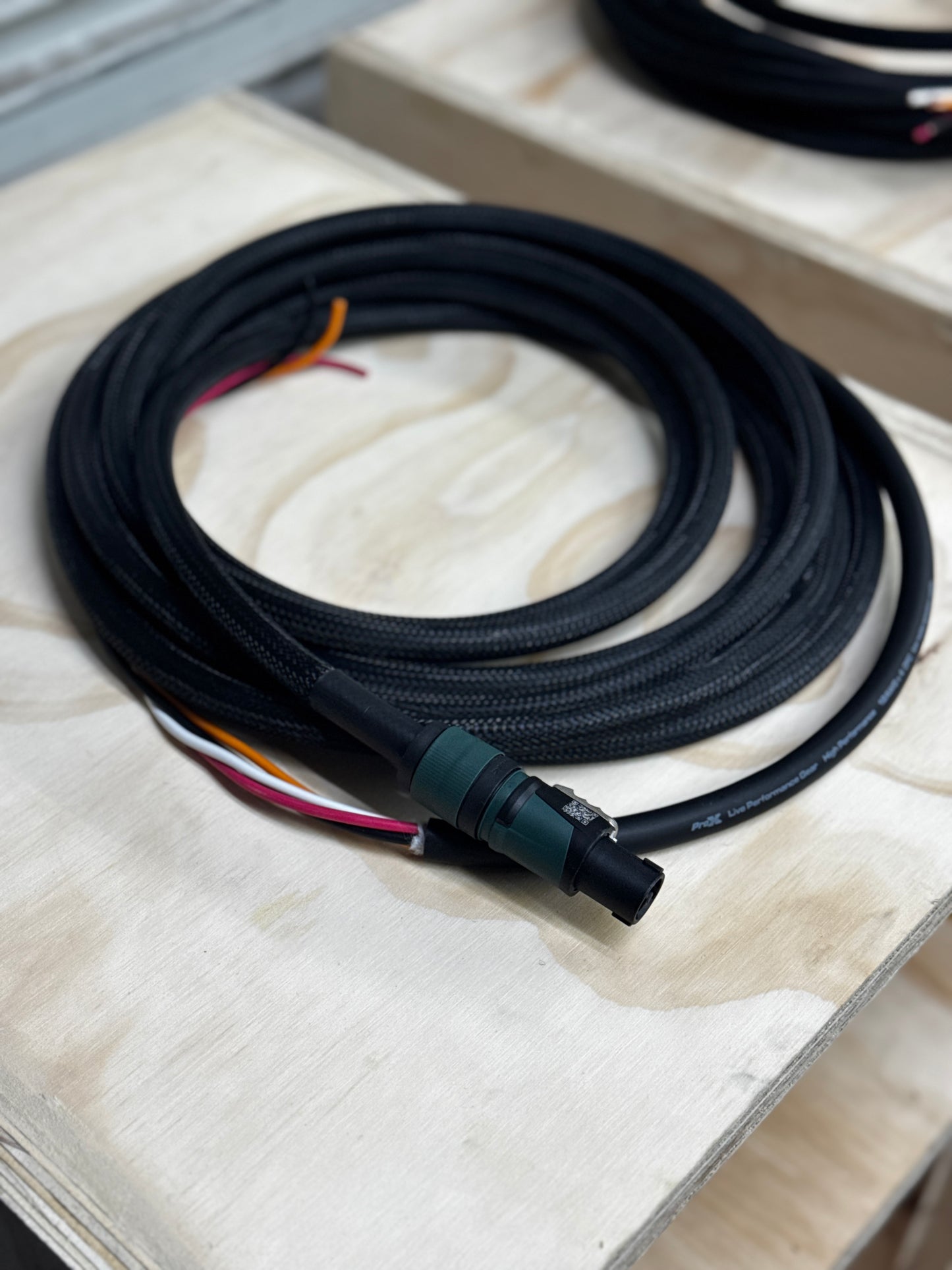 Python - Chuchero cable 4 wire (15ft) (Pre Order)